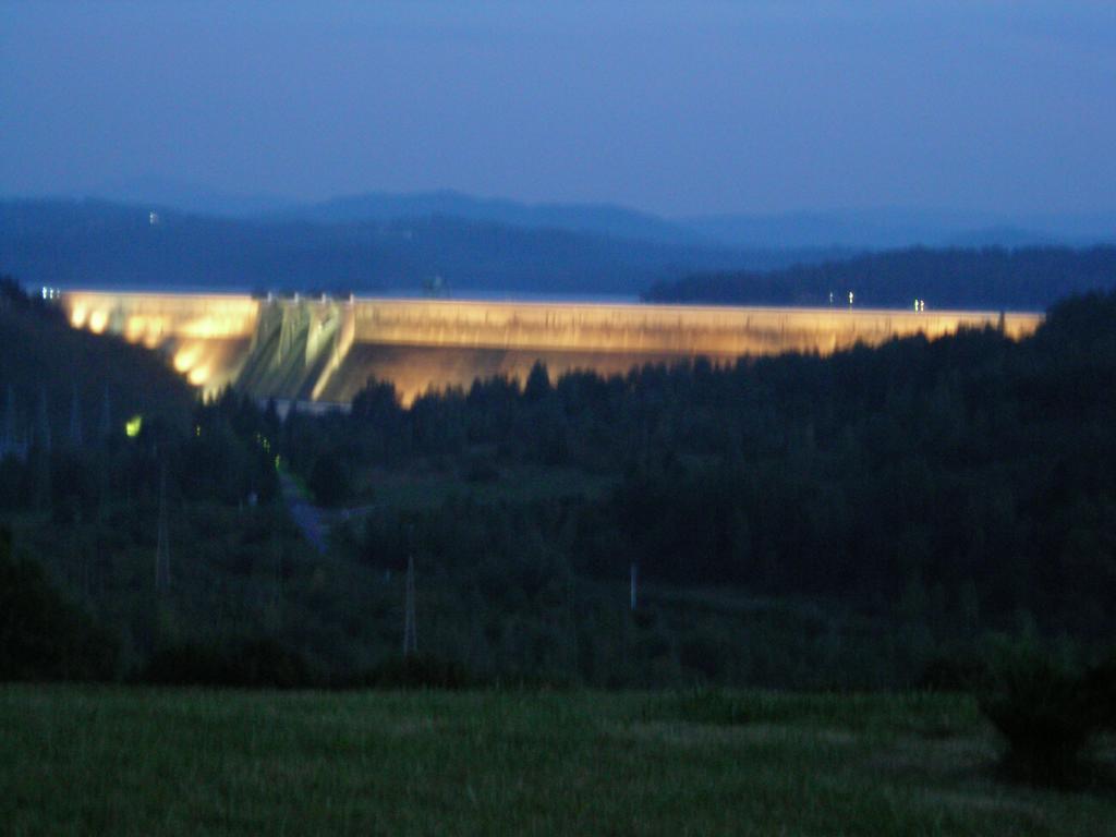 Noclegi Nad Solina Solina  Buitenkant foto